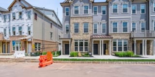 27 S Davenport St 27 S Davenport St Photo Gallery 1