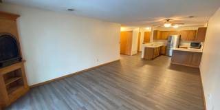 2600 75th St E #215 2600 75th St E #215 Photo Gallery 1