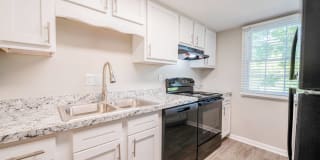 The Life at Edgewater Landing The Life at Edgewater Landing Photo Gallery 1
