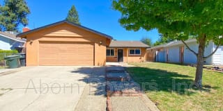 5908 Woodleigh Dr. 5908 Woodleigh Dr. Photo Gallery 1