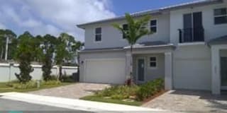 6947 Pines Cir 6947 Pines Cir Photo Gallery 1