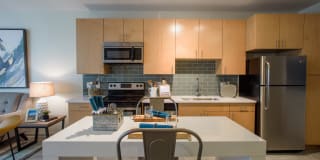 LoHi Gold Apartments LoHi Gold Apartments Photo Gallery 1