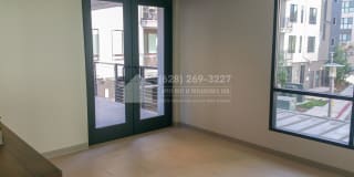 2226 Nolita 2226 Nolita Photo Gallery 1