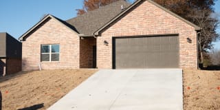 3306 Heritage Hills Parkway 3306 Heritage Hills Parkway Photo Gallery 1