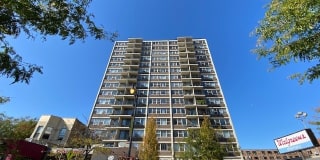 2470 N Clark Street 2470 N Clark Street Photo Gallery 1