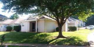 109 Oakbrook Dr. 109 Oakbrook Dr. Photo Gallery 1