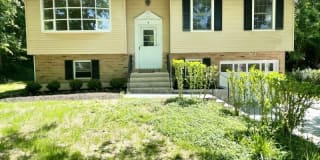 4 Rachael Ave 4 Rachael Ave Photo Gallery 1