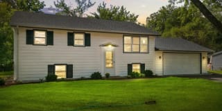 15647 West Birchwood Lane 15647 West Birchwood Lane Photo Gallery 1