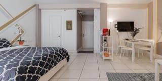 3030 Collins Ave 3030 Collins Ave Photo Gallery 1