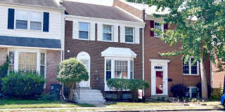 8072 POWDERBROOK LANE 8072 POWDERBROOK LANE Photo Gallery 1