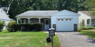 188 Edinburgh Drive 188 Edinburgh Drive Photo Gallery 1