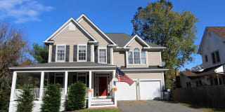 1401 KINGSTREAM DRIVE 1401 KINGSTREAM DRIVE Photo Gallery 1