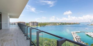 800 S Pointe Dr 800 S Pointe Dr Photo Gallery 1