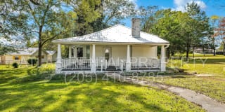 359 6th Ave NW 359 6th Ave NW Photo Gallery 1