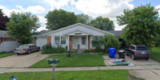 2509/2511 North Locust Street - 2509 2509/2511 North Locust Street - 2509 Photo Gallery 1