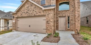3909 Oak Creek Circle 3909 Oak Creek Circle Photo Gallery 1