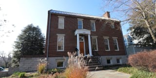 1702 N WAKEFIELD STREET 1702 N WAKEFIELD STREET Photo Gallery 1
