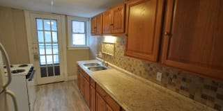 1308 8th Ave #1 1308 8th Ave #1 Photo Gallery 1