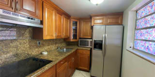 1735 W 60th St 1735 W 60th St Photo Gallery 1