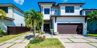 8911 NW 160th Ter 8911 NW 160th Ter Photo Gallery 1