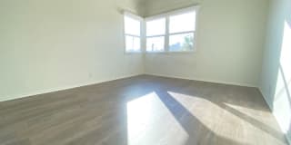 2600 Santa Monica Blvd 2600 Santa Monica Blvd Photo Gallery 1