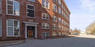 200 Market 200 Market Photo Gallery 1