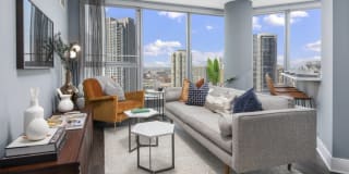 303 S Canal St 2703 303 S Canal St 2703 Photo Gallery 1