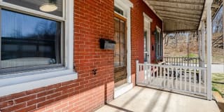 211 Bridge St 211 Bridge St Photo Gallery 1