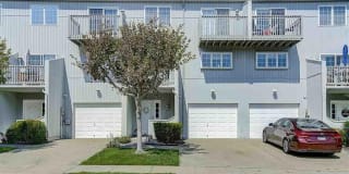 407 ALBACORE LANE 407 ALBACORE LANE Photo Gallery 1