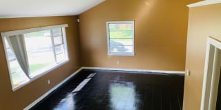 1414 Country Club Road 1414 Country Club Road Photo Gallery 1