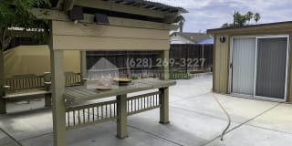 6235 Pinecreek Way 6235 Pinecreek Way Photo Gallery 1