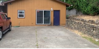 288 SW Wood St (H) 288 SW Wood St (H) Photo Gallery 1