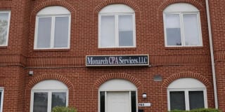 297 HERNDON PKWY #103 297 HERNDON PKWY #103 Photo Gallery 1