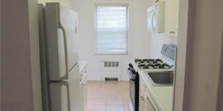2 Soundview Avenue 2 Soundview Avenue Photo Gallery 1