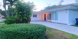 1001 Surfside Blvd 1001 Surfside Blvd Photo Gallery 1