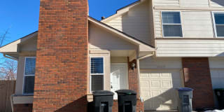 1605 Geneva Circle 1605 Geneva Circle Photo Gallery 1