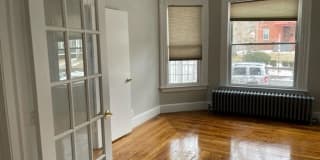 216 Mansfield St # 1 216 Mansfield St # 1 Photo Gallery 1