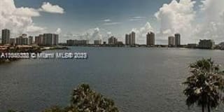 2800 Island Blvd 2800 Island Blvd Photo Gallery 1