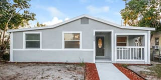 525 Braddock Street South 525 Braddock Street South Photo Gallery 1