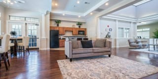 Mission Eagle Pointe Mission Eagle Pointe Photo Gallery 1