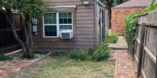2613 21st Street (Sarah) - Rear 2613 21st Street (Sarah) - Rear Photo Gallery 1