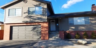 2167 Venice Dr 2167 Venice Dr Photo Gallery 1