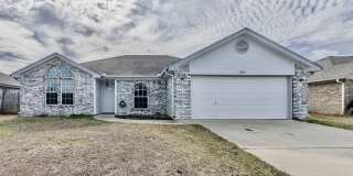 3804 Stallion Dr 3804 Stallion Dr Photo Gallery 1