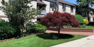 530 Hudson Avenue 530 Hudson Avenue Photo Gallery 1