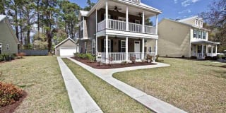 44 Clearwater Drive 44 Clearwater Drive Photo Gallery 1