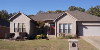 7382 West Ridge Circle 7382 West Ridge Circle Photo Gallery 1