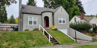 1315 Chestnut St SE 1315 Chestnut St SE Photo Gallery 1