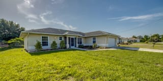 6140 Hester Ave 6140 Hester Ave Photo Gallery 1