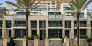 9501 Collins Ave 9501 Collins Ave Photo Gallery 1