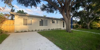 3060 NE 4th Ave 3060 NE 4th Ave Photo Gallery 1